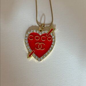 Be Still My Heart Pendant Necklace - Red and Gold